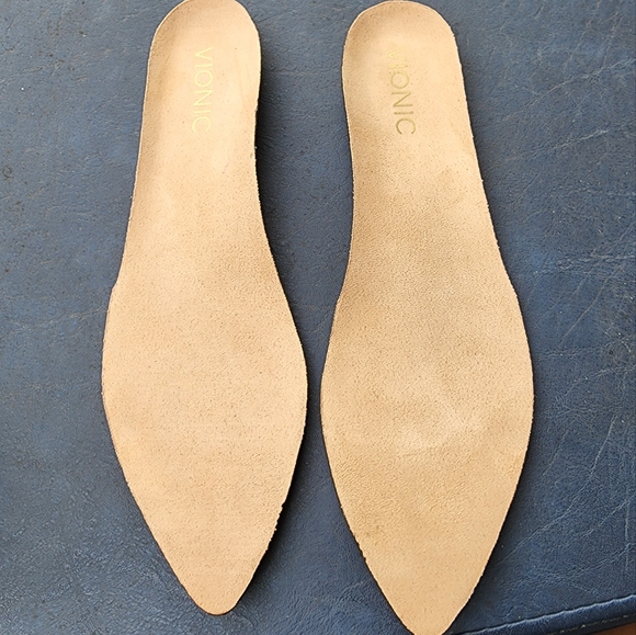 Vionic Designer Suede Flats - Picture 3 of 8
